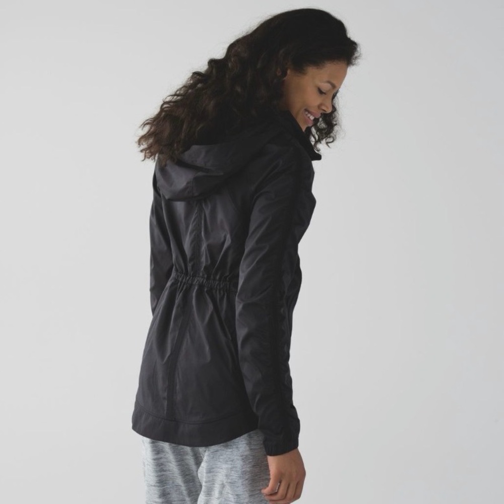 Lululemon Gather and Sprint Jacket Black Size 8 - Picture 2 of 5